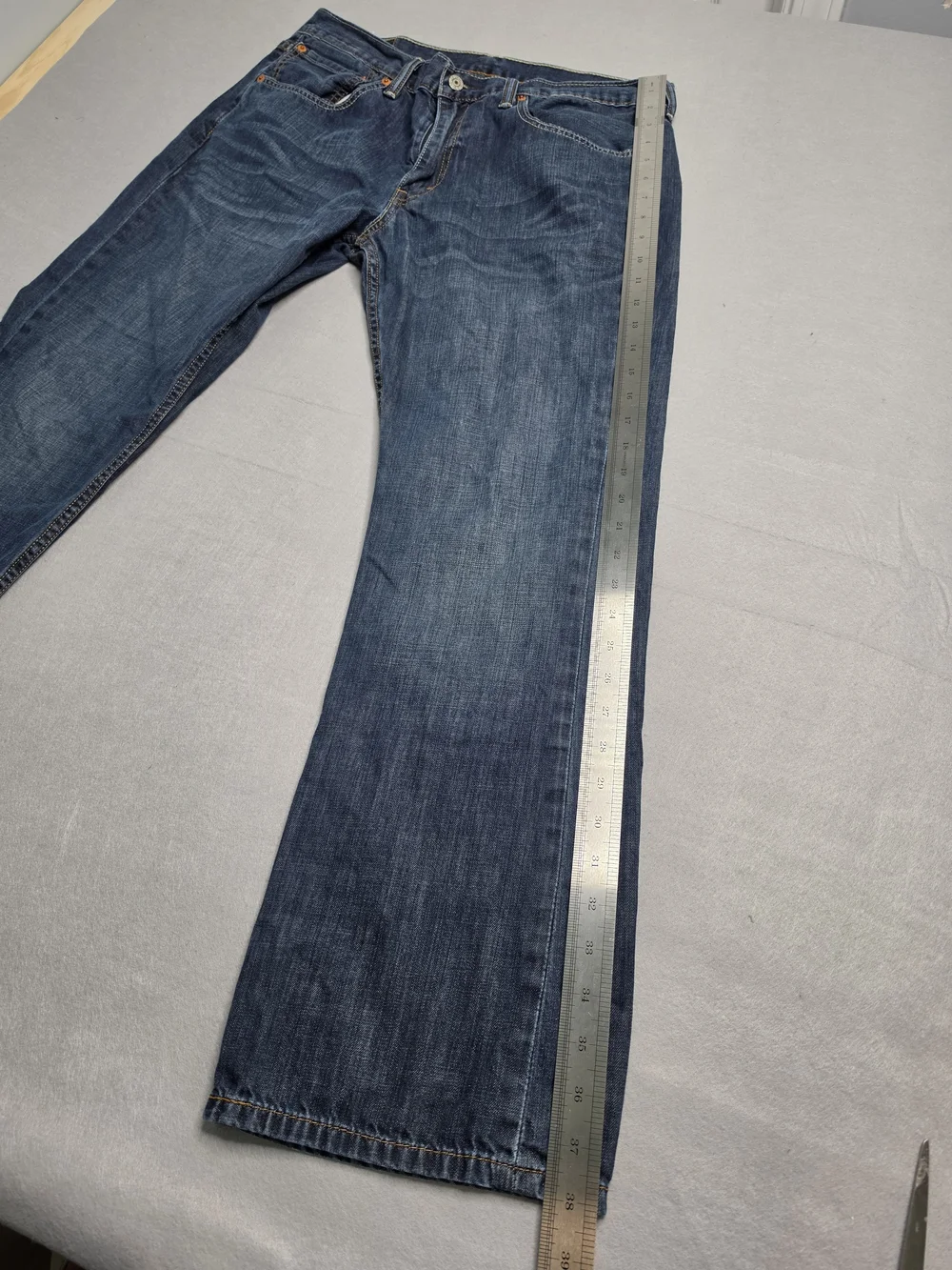 Levi's Men's Bootcut Jeans in Medium Blue Wash 527 34x30